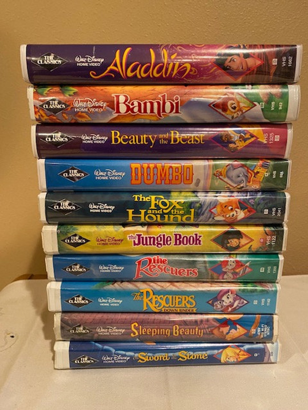 Vhs Disney Black Diamond France VHS Disney Black Diamond Classics Aladdin Bambi Fox & Hound - Etsy France