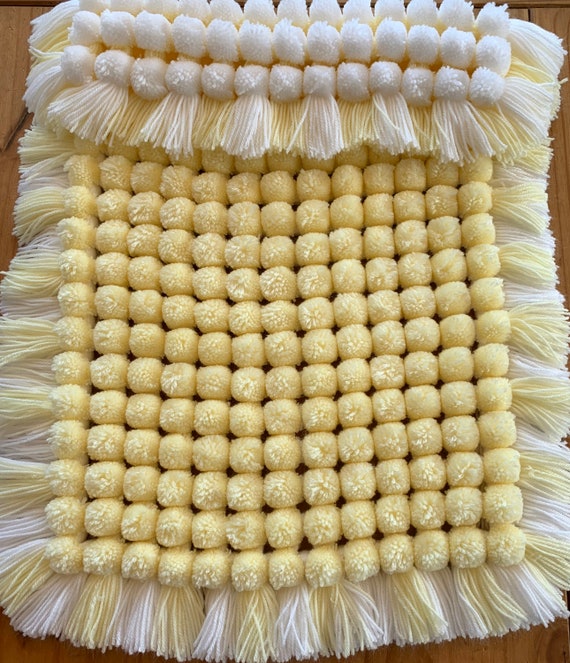 pom pom pram blanket