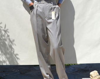 Christian Dior 80s/90s stock ciel beige pleated straight-slightly tapered leg trousers.size 42