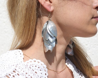 Handmade hammered aluminum chunky long earrings.