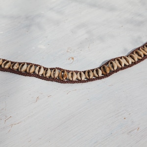 Ceinture à nouer coquillage marron/crème tissée à la main. image 2