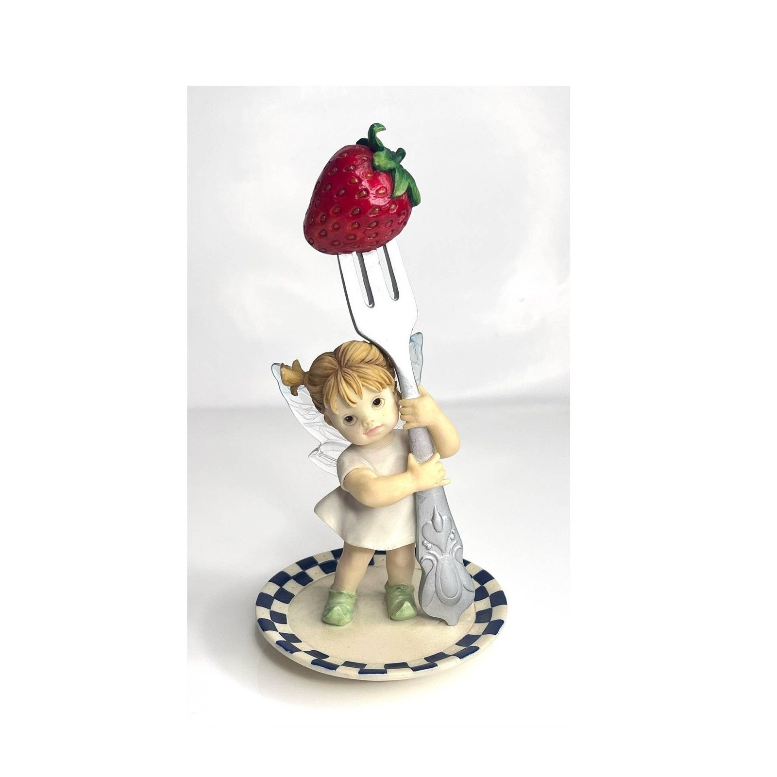 The Sleeping Beauty Burger Fairies Yellow PRE-ORDER SHIPS Q1
