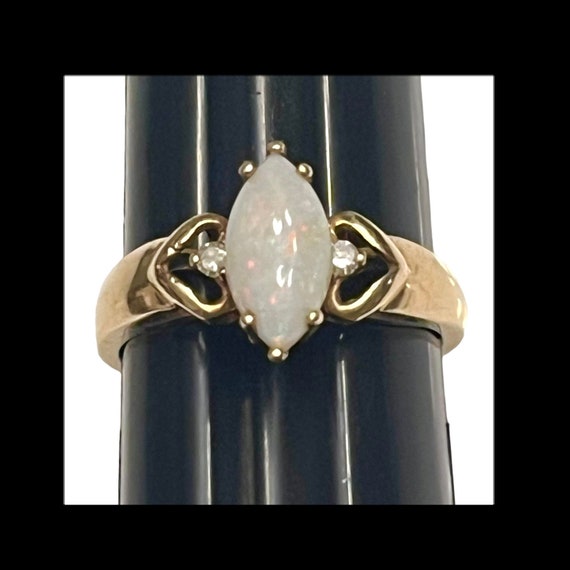 VTG 10K Gold Genuine Marquise Cut OPAL RING Size … - image 1