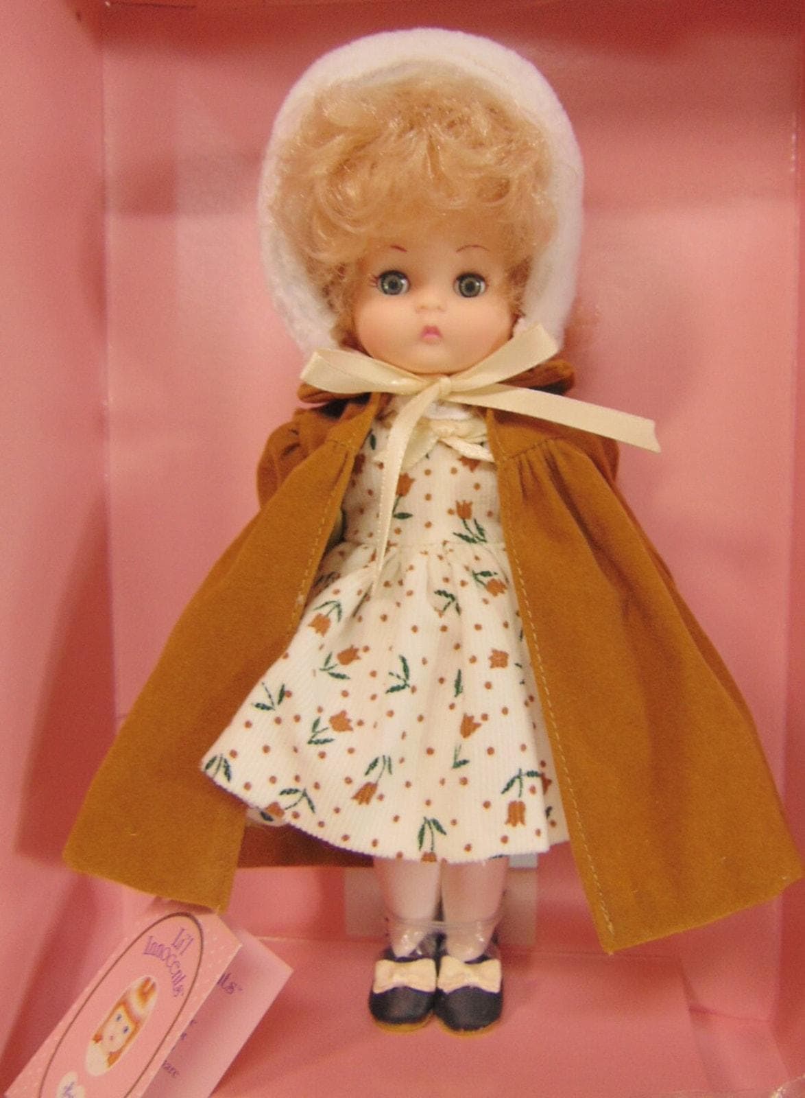 open lace back dress EMILY Diana Effner Porcelain Doll 1991 Expression Leona White 18.5 inc