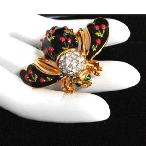 Vintage Joan Rivers Pave Crystal CHERRIES BEE PIN Brooch Black Red Gold Cherry Fruit