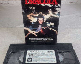 1979 Dracula VHS-Kassette - Frank Langella und Laurence Olivier - Universal Monsters - Horrorfilm