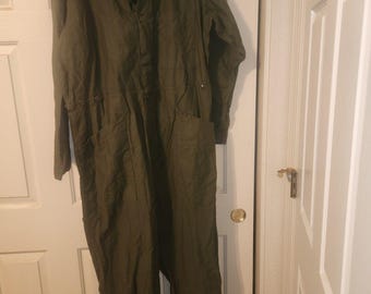 Macacão militar vintage americano - Cetim de algodão verde - Vanderbilt Shirt Co. Tamanho G