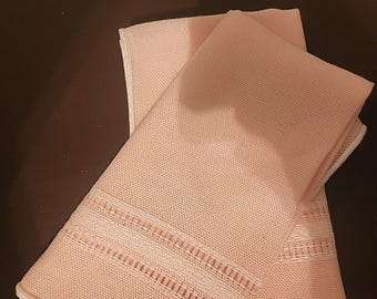 Juego de 2 servilletas de tela rosa vintage sin marca