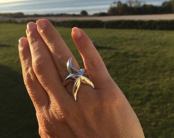 Starfish ring ,silver starfish ring, seashell jewelry, beach jewelry, sterling silver starfish , gift for her, statement ring
