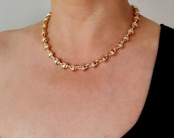 18K Gold Chunky Mariner Link Chain Choker: Adjustable Necklace