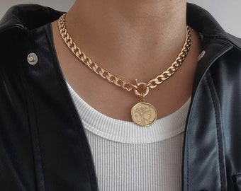 Chunky Gold Coin Choker Necklace: Queen Elizabeth Medallion Pendant