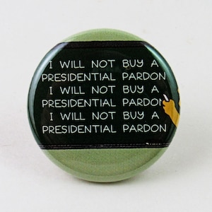 Assortment Bart&#39;s Chalkboard - 1.25&quot; button (see photos) - pins