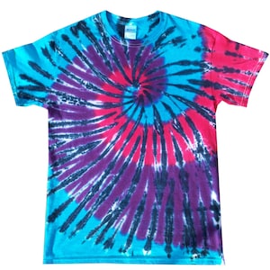 Red Purple Blue Spiral tie dye t shirt, hand crafted in the U.K