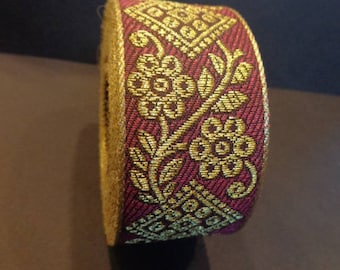 Ribbon Sari Border 1 meter red cotton gold embroideries 37 mm India