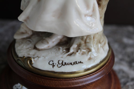 g armani figurines 1982 florence