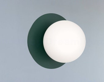 Milk glass globe sconce Emerald sconce Sphere plafond sconce Green wall light Globe wall light Sphere sconce wall light Globe ceiling light