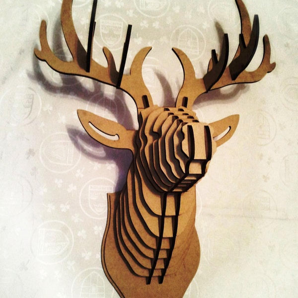 Tête de cerf 3D Puzzle Tête d’animal En carton Tête d’animal Tête de cerf MDF Sculpture en bois Décor mural de cerf En bois Trophée de chasse Tête de cerf