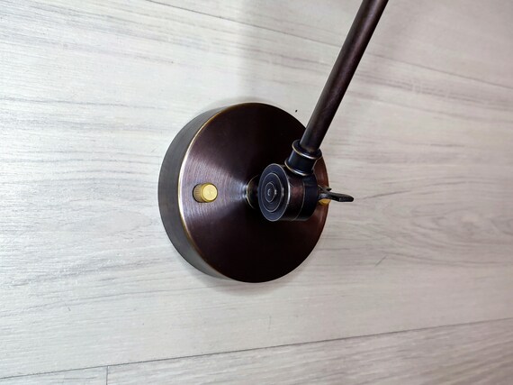 Chrasy Moderna Applique Ottone Anticato a Braccio Lungo Regolabile Applique da Parete E27 Lampada a Muro con Accensione/Spegnimento per Camera da Letto Soggiorno Corridoio Ufficio Scala
