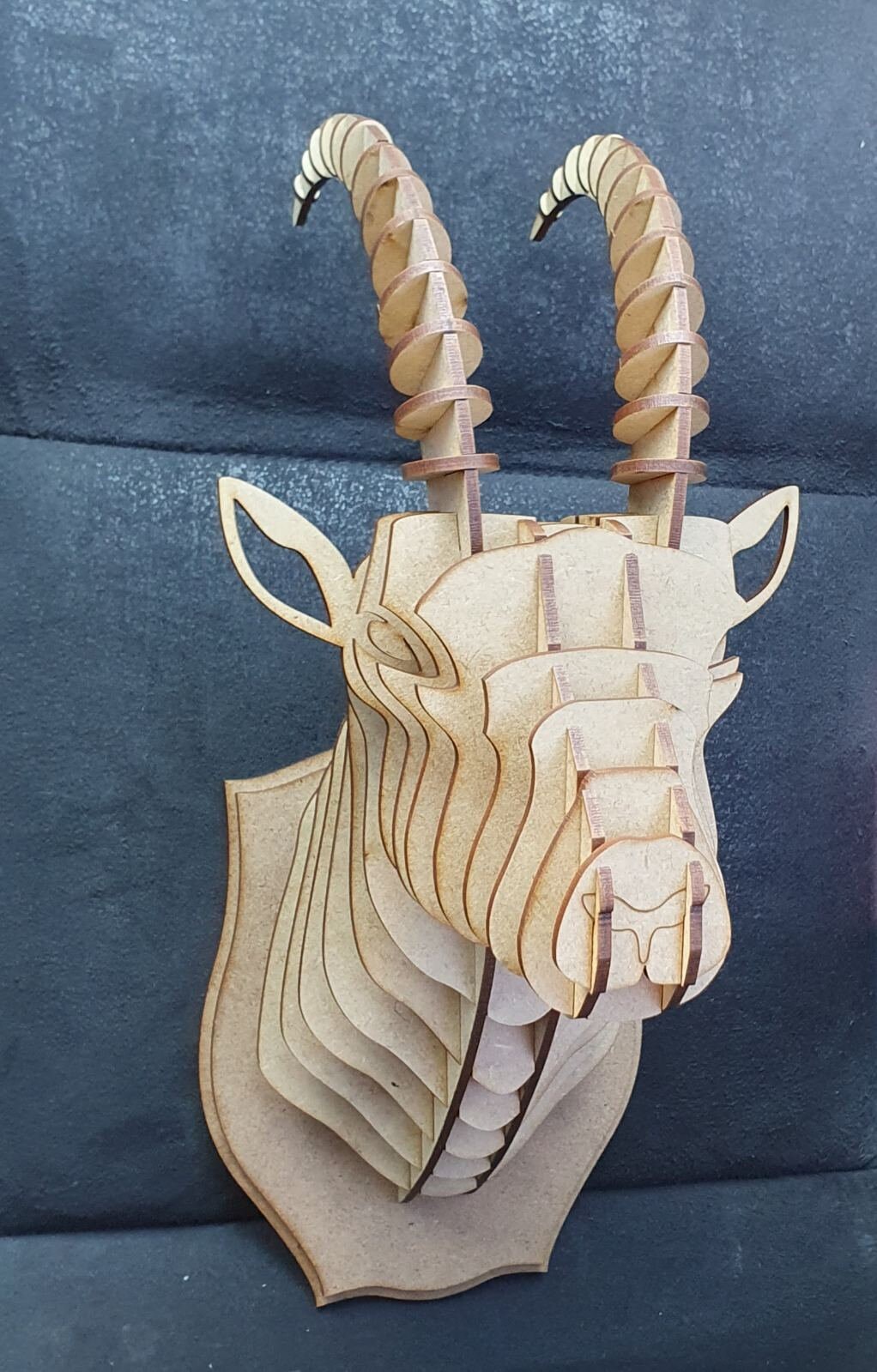 山羊座の頭 3Dパズル 動物の頭の壁の彫刻 MDF ヤギの頭