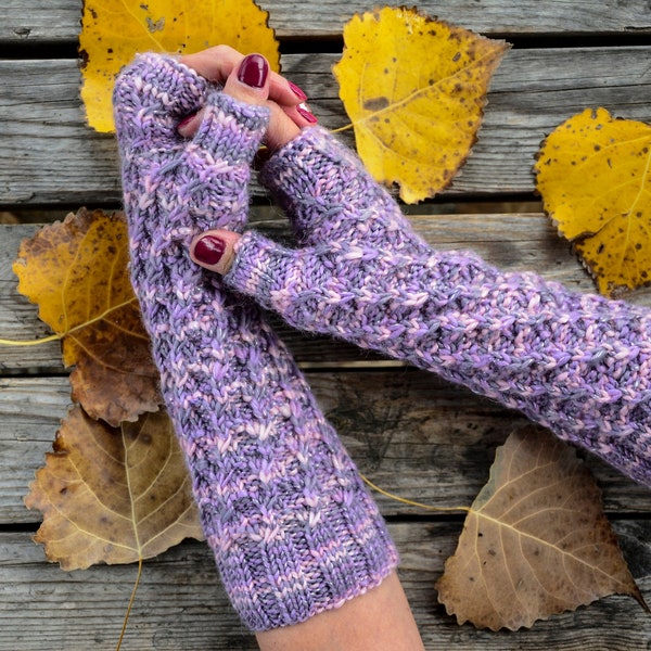 Mitaines tricotées à la main, mitaines lilas, gants en tricot torsadé pour femmes, chauffe-poignets, mitaines en laine, cadeau pour petite amie, gants pour SMS