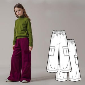 Könnte beinhalten: Eine Person trägt einen grünen Rollkragenpullover und eine weite, bordeauxfarbene Hose. Das Bild enthält auch eine technische Zeichnung einer ähnlichen Hose, die das Design mit Taschen und einem elastischen Bund zeigt. Die Hose hat eine tiefe, satte Farbe.