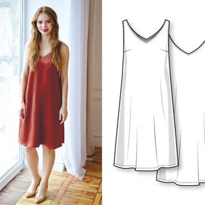 Peut inclure: Une robe rouille, arrivant au genou, avec un col en V. La robe est sans manches et semble être faite d'un tissu fluide. À côté de la robe se trouve une illustration de patron d'une robe similaire. L'illustration est blanche avec des contours noirs.