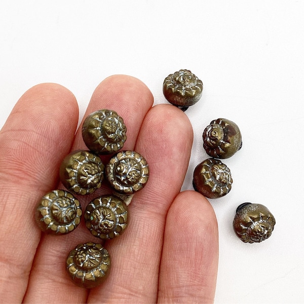 10 antique floral ball waistcoat buttons