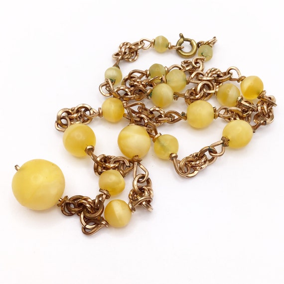 Art Deco, uranium glass, or Vaseline glass, bead neck… Gem