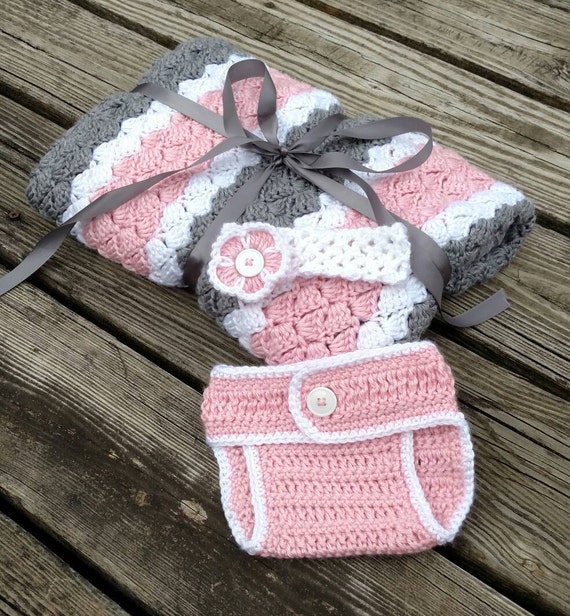 crochet baby gifts