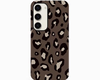 ブラウンのヒョウ柄ケース：スタイリッシュなiPhone 17、16、15ケース