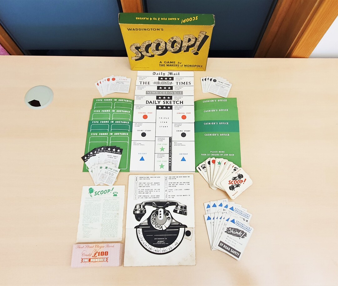 First Edition 1950s Vintage Scoop Board Game, Original Cards and Money