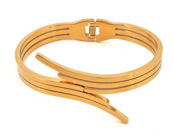Pulsera rígida de oro