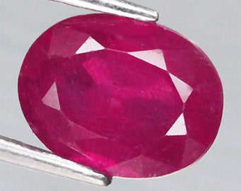 Quality Natural Ruby 2.91 carats 9 X 7 X 4.8 MM.