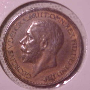 1927 English Half Penny in Extra Fine to Almost Uncirculated Condition, FREE shipping in the United States image 1