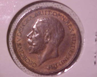 1927 English Half Penny in Extra Fine to  Almost Uncirculated Condition, FREE shipping in the United States
