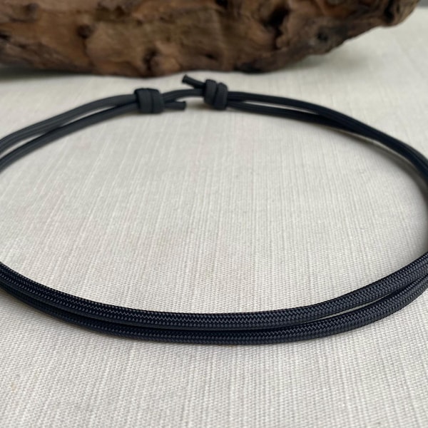 Schwarze 4 mm Nylon-Halskette, Unisex, verstellbar, verschiedene Größen wählbar, 550 Paracord