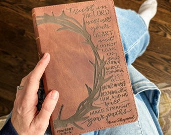 PERSONALISIERTE NIV Passaggio Bibel - Braun - Vertrauen Sie dem Herrn - Sprüche 3: 5 - Fügen Sie Ihren Namen hinzu - Individuell