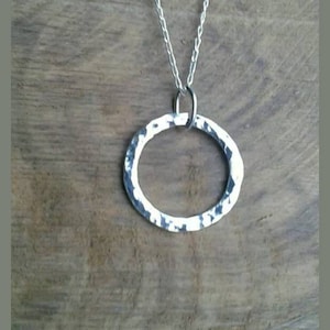 Handmade Beautiful Circle  of Life Pendant / Necklace Solid 925 Sterling Silver.