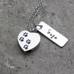 Pet Urn Necklace Cremation Jewelry Pet Remembrance Dog Memorial Paw Necklace For Ashes Personalized Pet Memorial Jewelry Pet Urn Pet Ashes