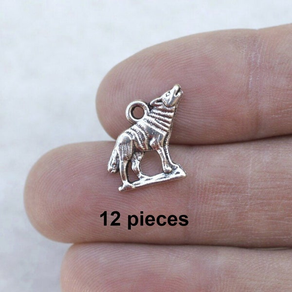 12, Wolves Charms, Antique Silver Charms, #CH290 Charms, Wildlife Charms, Jewelry Charms, Jewelry Supplies, Loose Charms, Findings