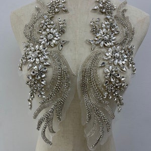 Aplique plateado de diamantes de imitación de lujo, corpiño nupcial con cuentas motivo floral Aplique de encaje, apliques de tocado de faja de hombro de cristal