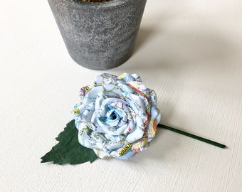 Map Paper Flower Boutonnière: Groom/Groomsmen Wedding Accessory