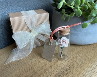 Rosa de papel en miniatura color melocotón - en caja de regalo - ENVÍO GRATUITO EN EL REINO UNIDO