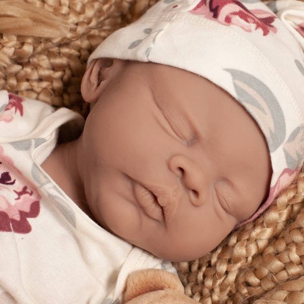 Arrianna 20" silicone cuddle head doll