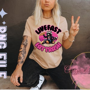 Live fast eat trash PNG, tshirt PNG, funny PNG racoon png