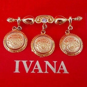 IVANA Coat of Arms Charms White Rhinestone Vintage Scarf Bar Pin