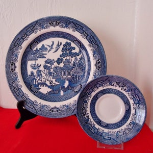 BLUE WILLOW Dinner Plate & Saucer by CHURCHILL England Vintage China Dinnerware