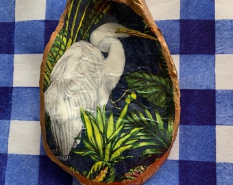 Egret Oyster Shell Ring Dish Decor