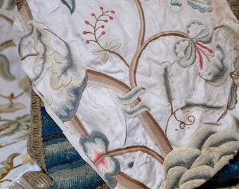 Antieke Crewelwork borduurwerk levensboom