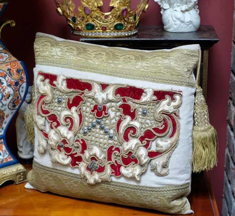 Antique Pillow 17th Century Stumpwork Panel Gold Etsy UK